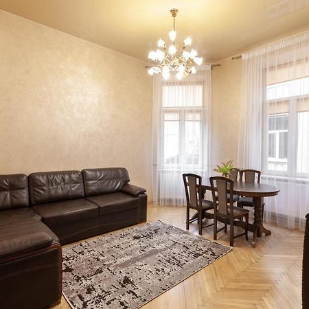 Alfa Apartments Levytskoho Lviv Extérieur photo