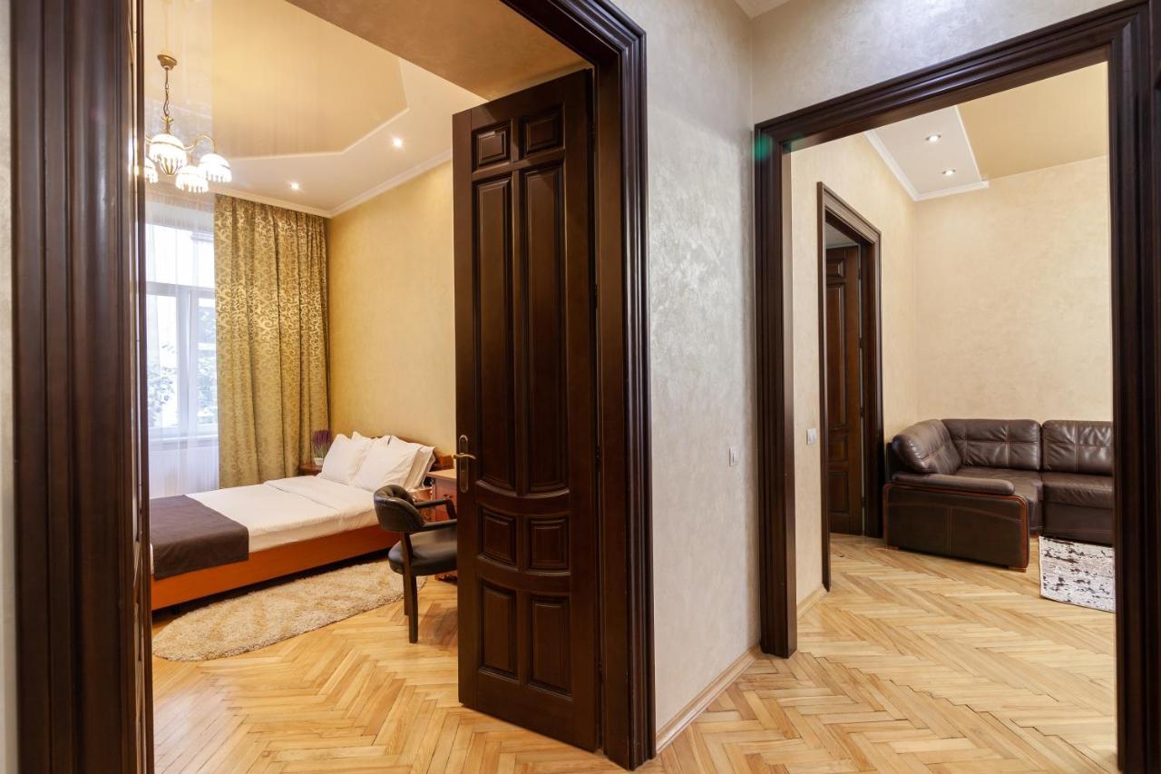 Alfa Apartments Levytskoho Lviv Extérieur photo