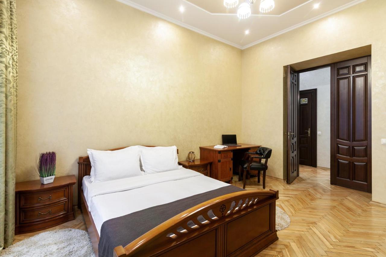 Alfa Apartments Levytskoho Lviv Extérieur photo