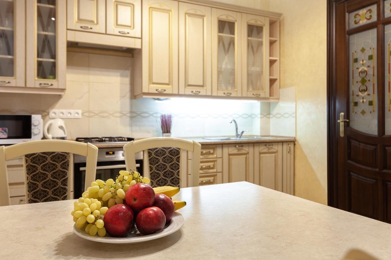 Alfa Apartments Levytskoho Lviv Extérieur photo