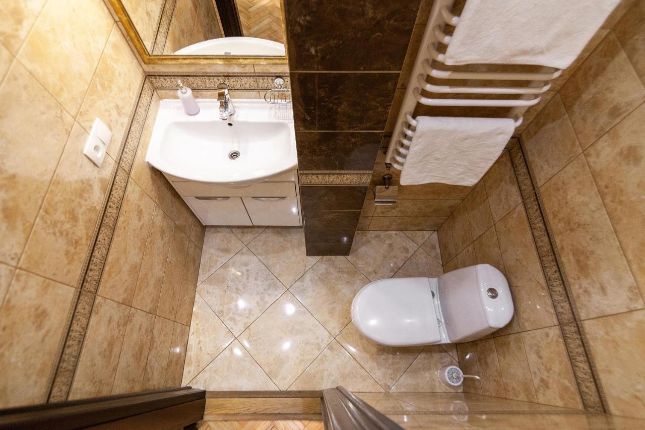 Alfa Apartments Levytskoho Lviv Extérieur photo