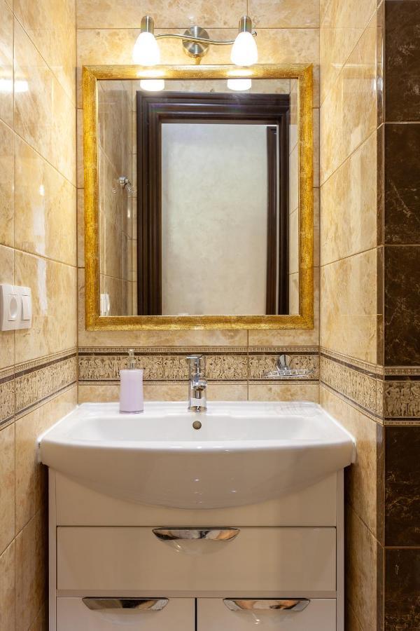 Alfa Apartments Levytskoho Lviv Extérieur photo